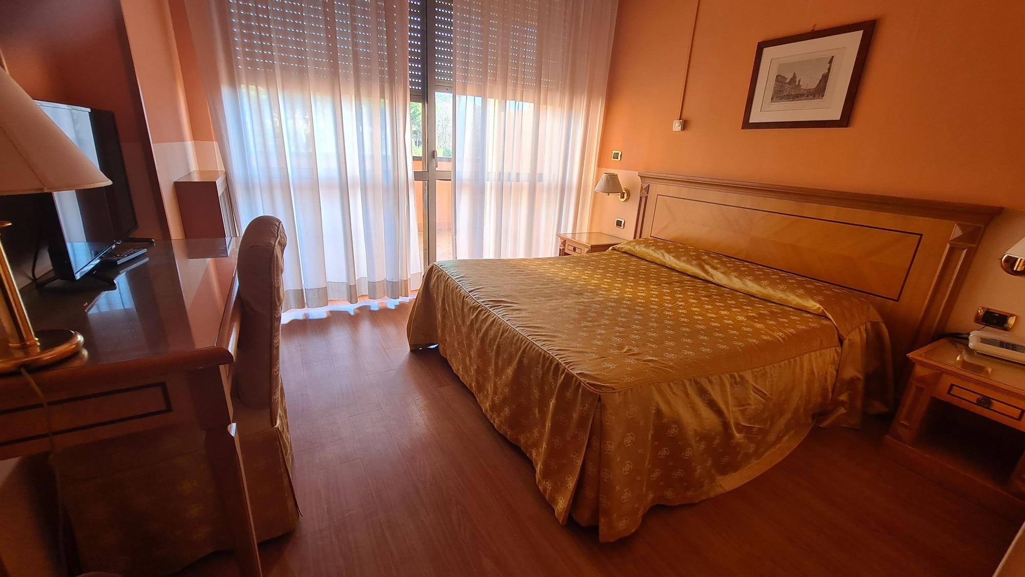 Parco Tirreno Hotel Rome Exterior photo