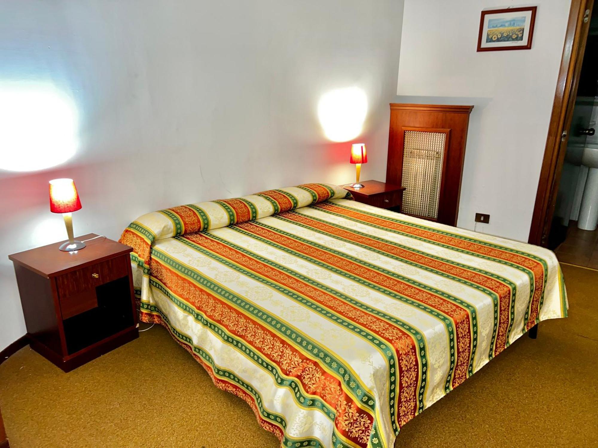 Parco Tirreno Hotel Rome Exterior photo