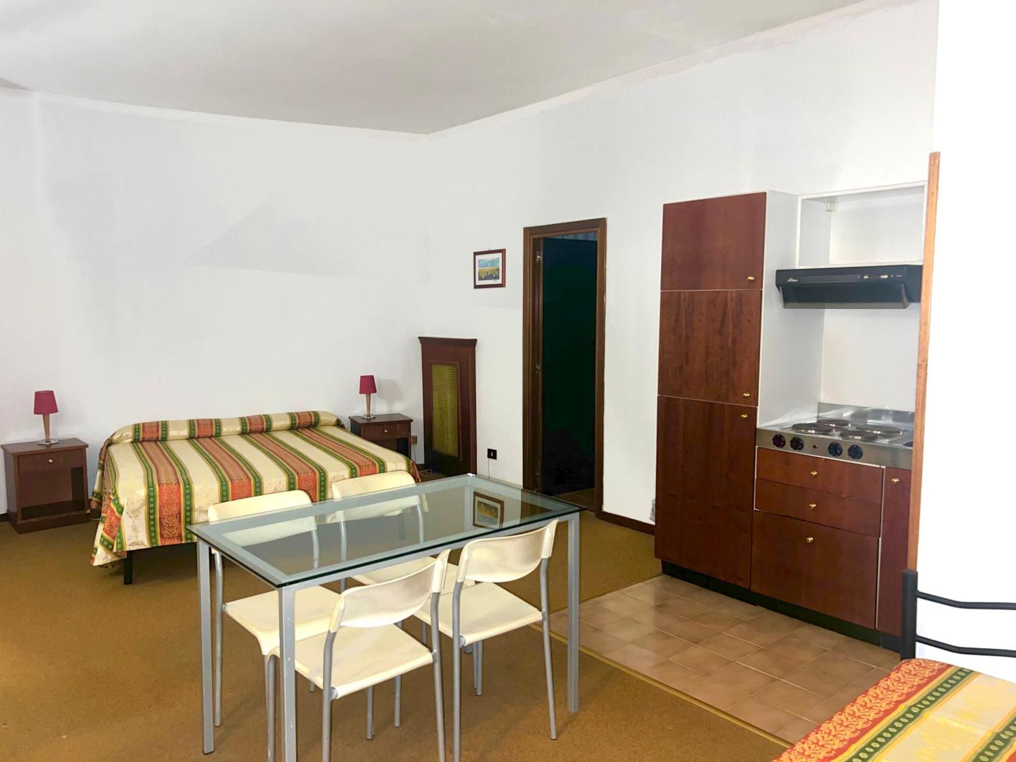 Parco Tirreno Hotel Rome Exterior photo
